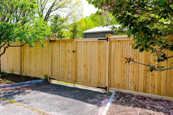 Privacy fence installation in Ada Oklahoma